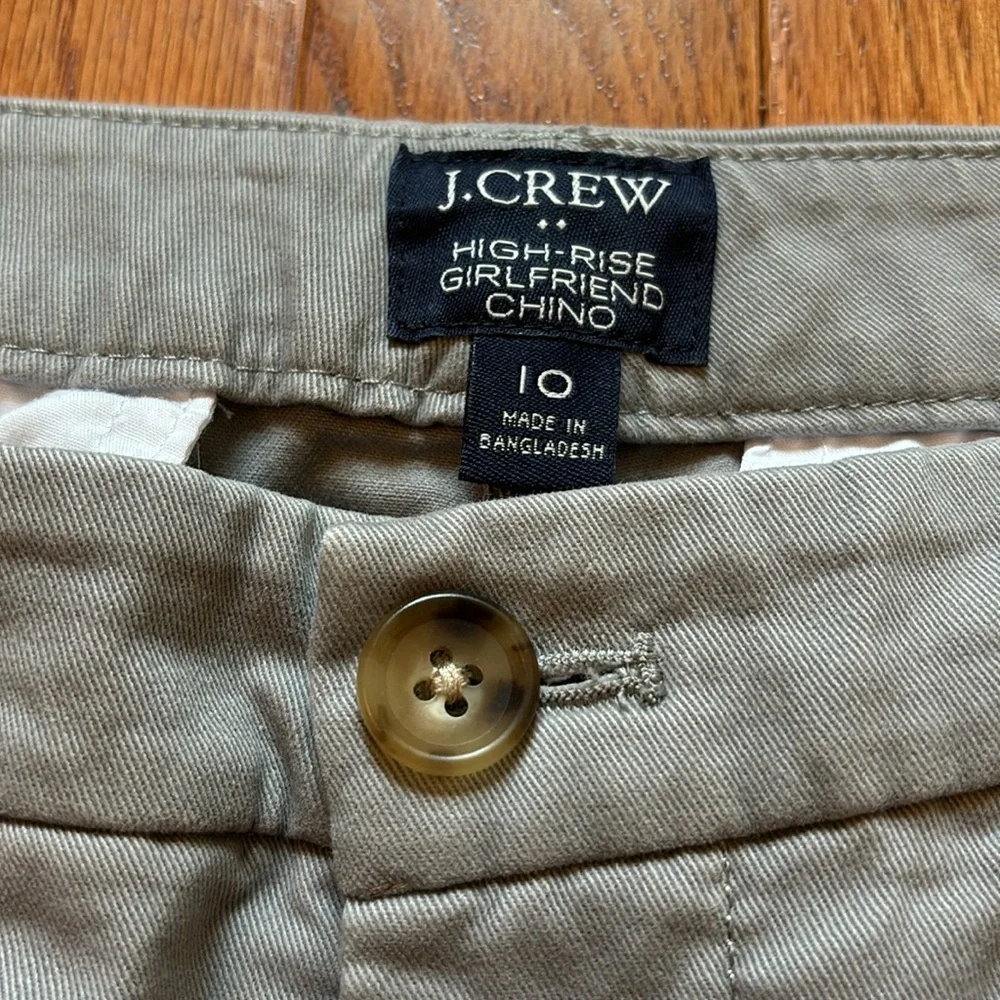 J. Crew Light Gray Cropped Chino Pants